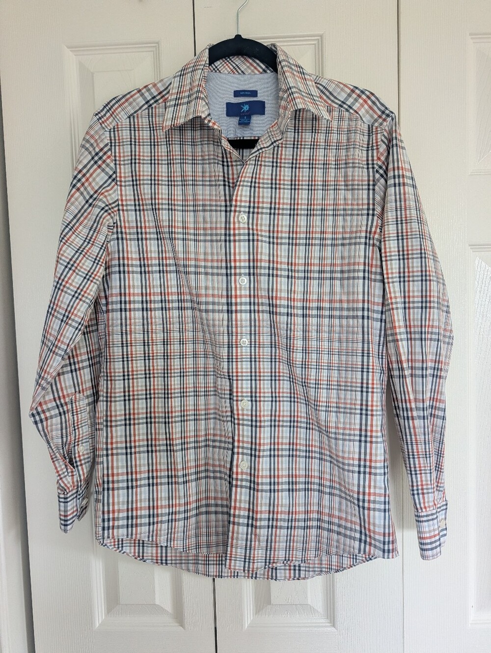 Egara Men's Plaid Long-Sleeve Dress Shirt | Collared Button Down | M | Non-Iron